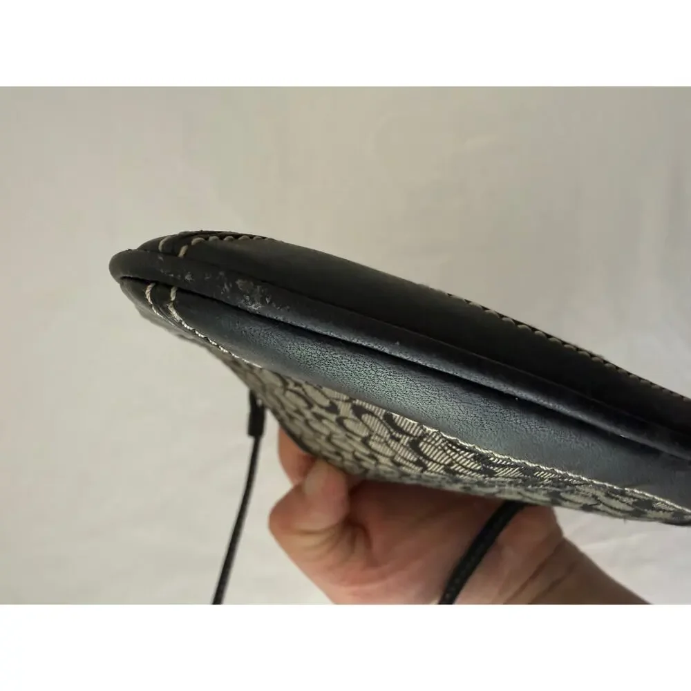 Coach Black Signature Monogram Canvas Leather Wallet Wristlet Y2K Vintage Retro